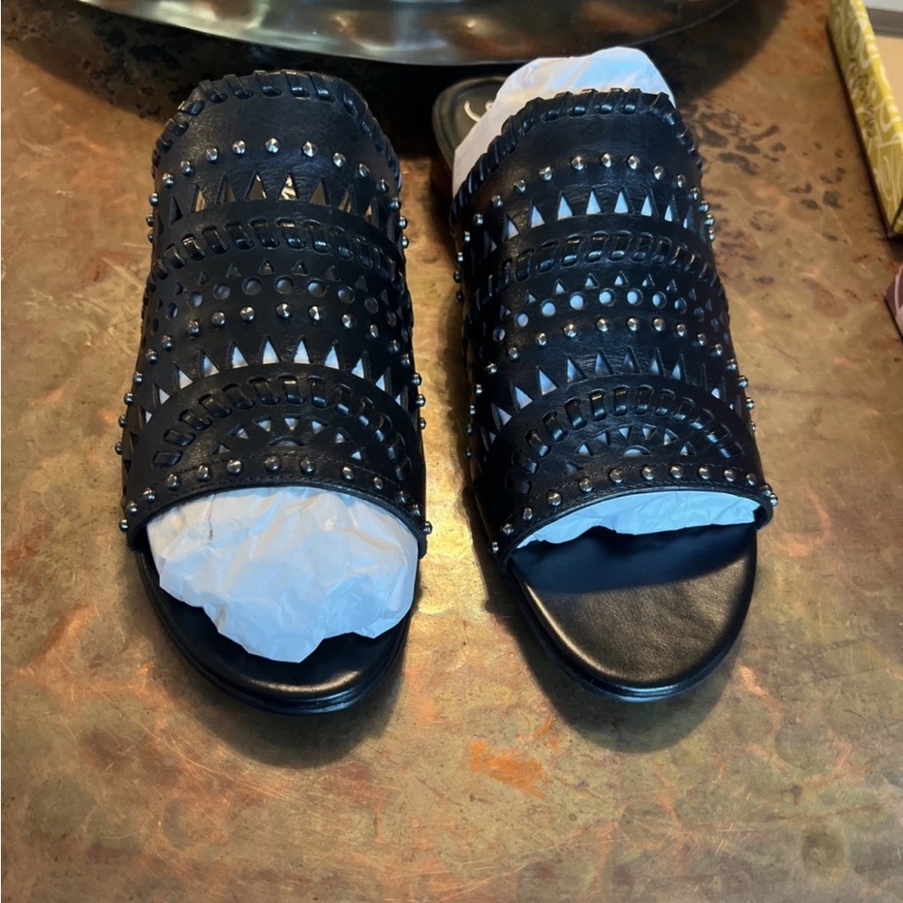 Brand New Brighton NEO Black Leather Sandals size 8.5M